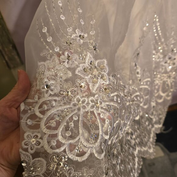 Tip Top Kids Quinceañera Dress Virgin Mary Sz 14 White Embroidery Rhinestones - Picture 12 of 12